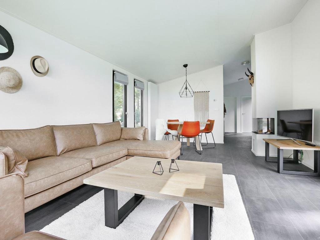 Landal De Vlinderhoeve Hotell Kring van Dorth Exteriör bild