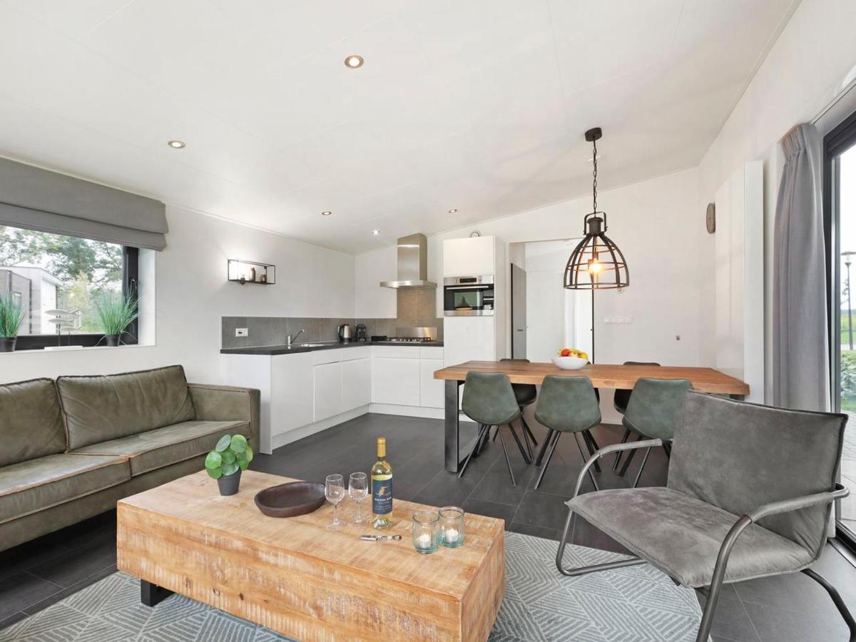 Landal De Vlinderhoeve Hotell Kring van Dorth Exteriör bild